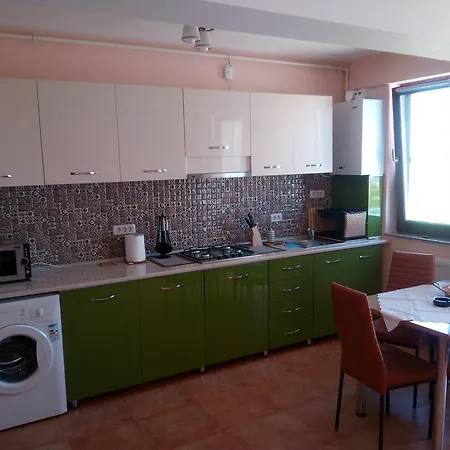 Elena Kazeboo Appartement Năvodari